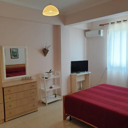 Jozi Kaiser Apartment 3 Durres Bagian luar foto
